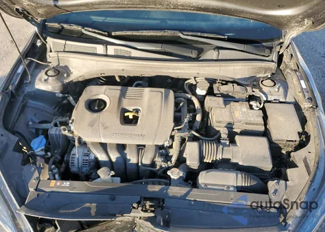 2023 Kia Forte Gt Line z USA, uszkodzony, nr VIN 3KPF54AD4PE528646